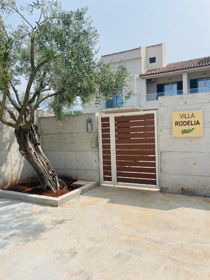 Villa Rodelia Roda  Exteriör bild